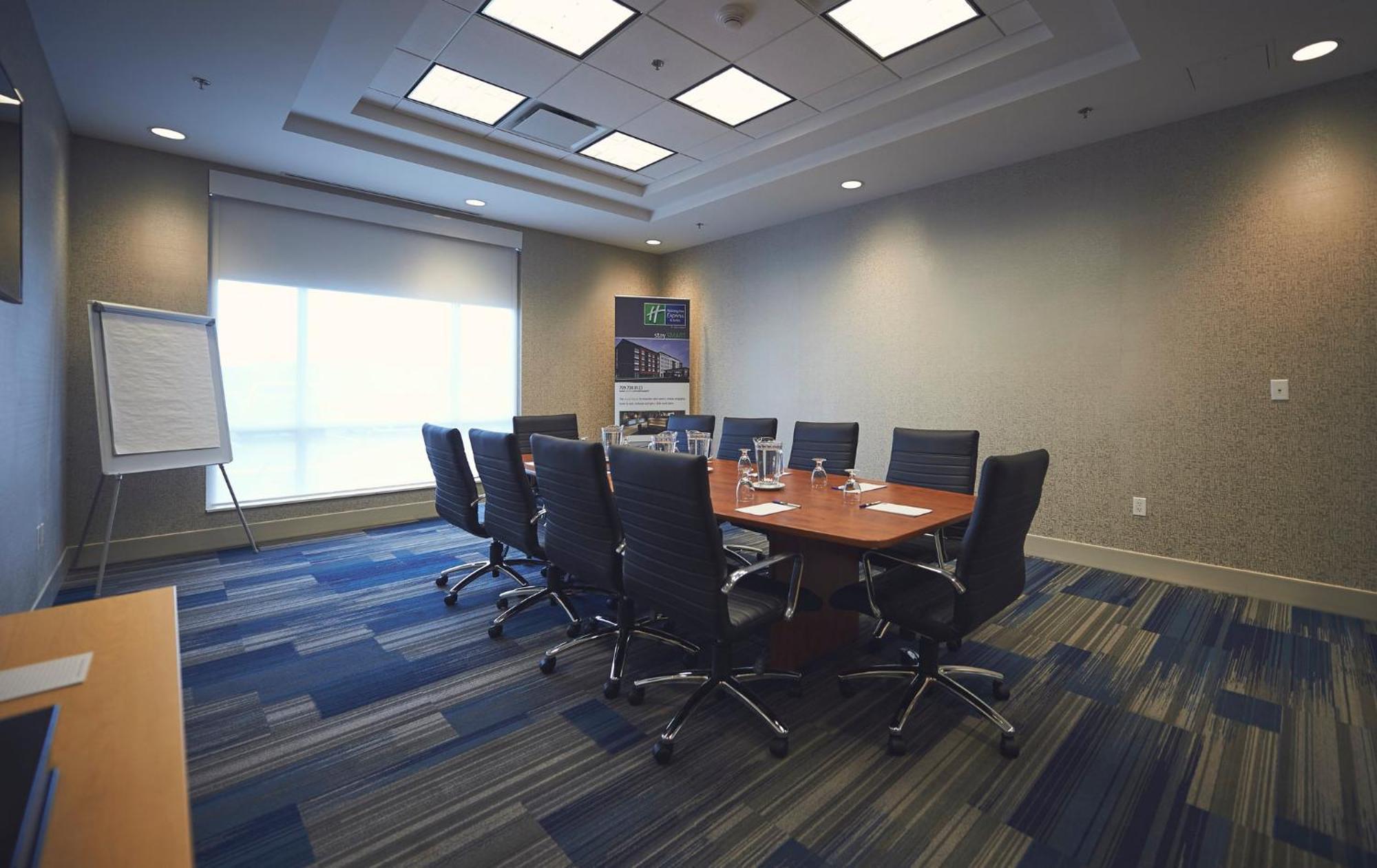 Holiday Inn Express & Suites St. John'S Airport By Ihg Экстерьер фото